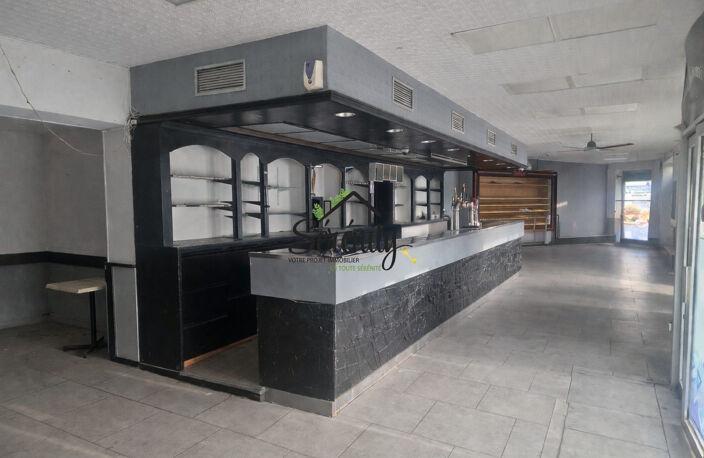 Immeuble Mixte de Rapport, 1 commerce + 1 appartement — photo 2