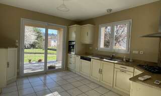 Maison 5 Pièces 181 m² à louer à Thiers (63300)