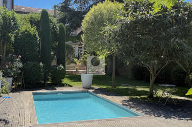 Maison 10 pièces 930000 €