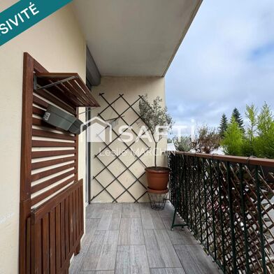 Appartement 5 pièces 149000 €