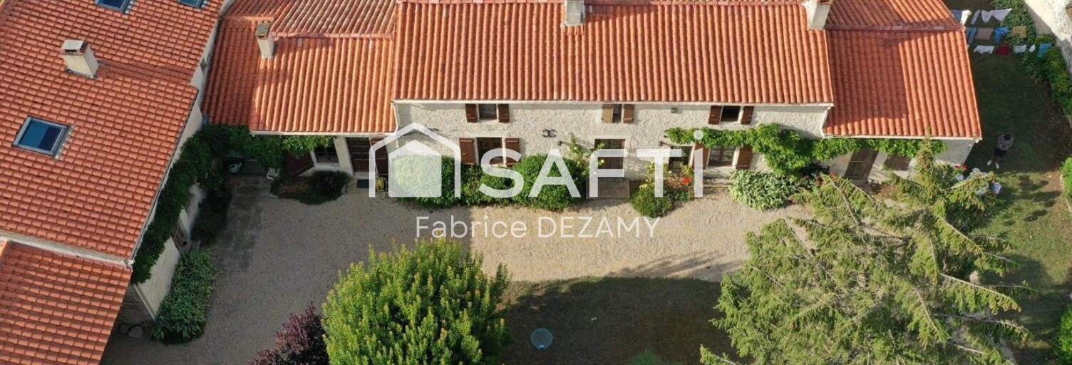 Maison 7 Pièces 305 m² à vendre à Sainte-Gemme-la-Plaine (85400)