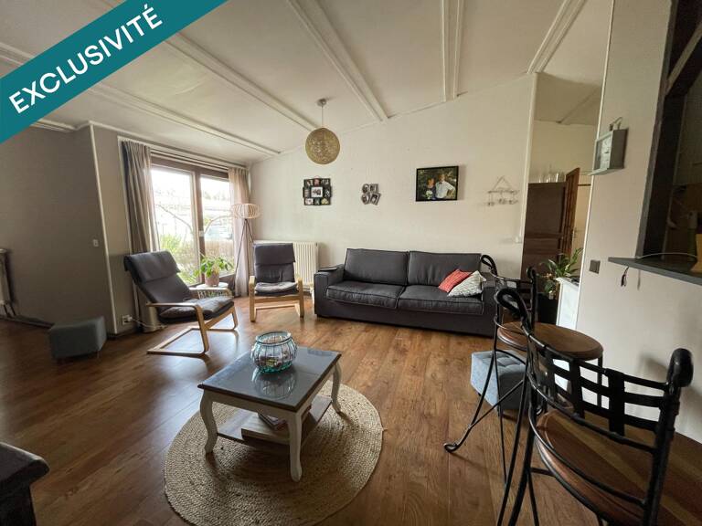 Maison plain-pied avec jardin et garage — photo 1