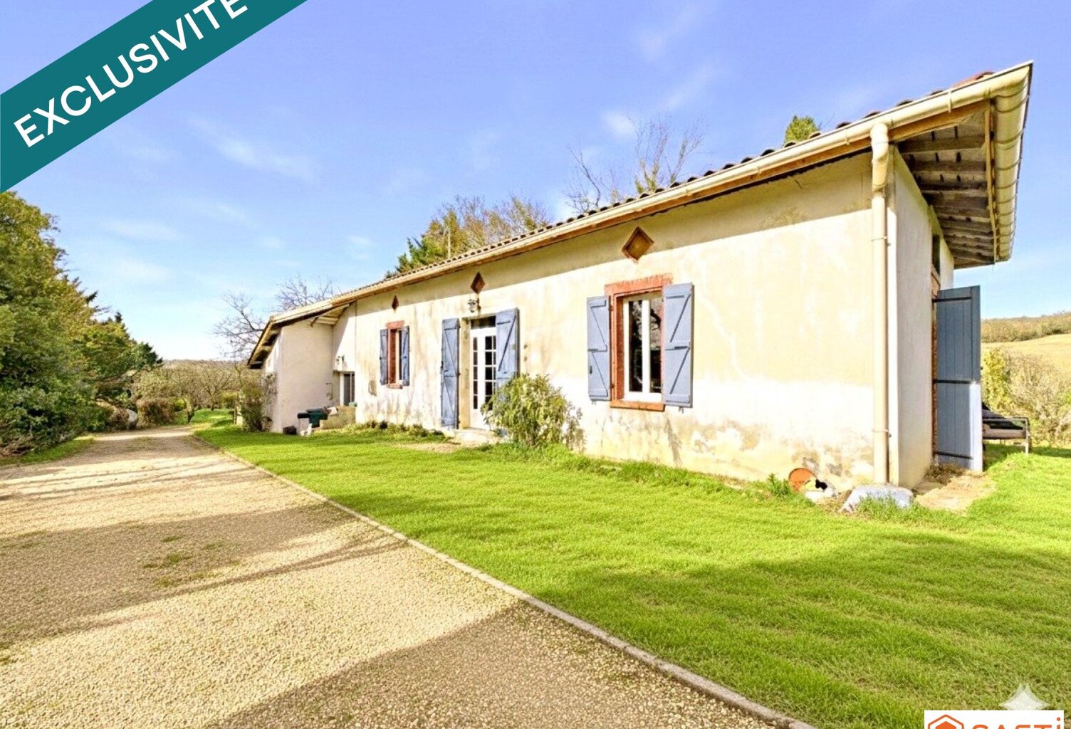 Magnifique Corps de Ferme Rénové!!! — photo 1