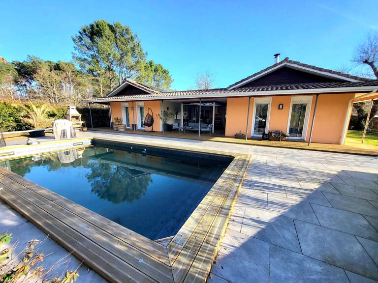 Maison 5 pièces à Marcheprime avec un grand terrain et piscine — photo 1