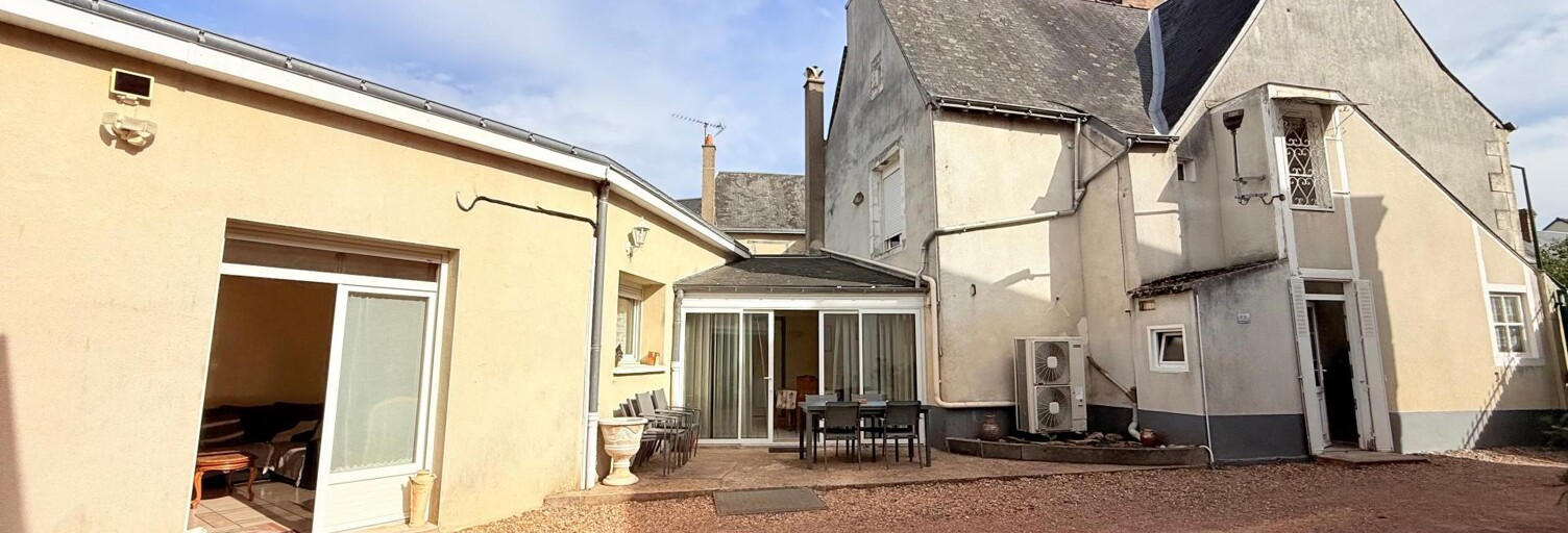 Maison 7 Pièces 202 m² à vendre à Château-la-Vallière (37330)