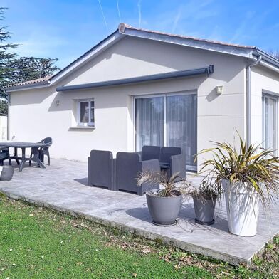 Maison 4 pièces 399000 €