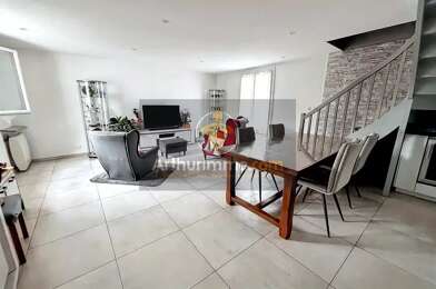 Maison 7 pièces 299000 €