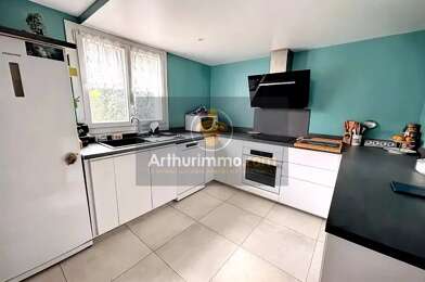Maison 7 pièces 299000 €