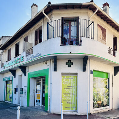 Immeuble  441000 €