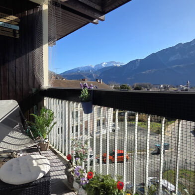 Appartement 3 pièces 238000 €