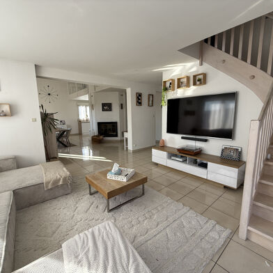 Maison 6 pièces 439000 €