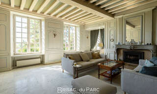 Maison 10 Pièces 235 m² à vendre à Le Montsaugeonnais (52190)