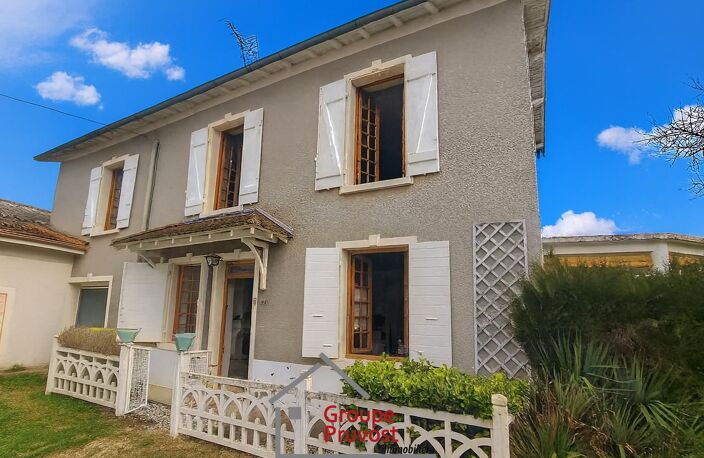 maison de village avec terrain — photo 4