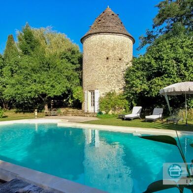 Maison 7 pièces 472500 €