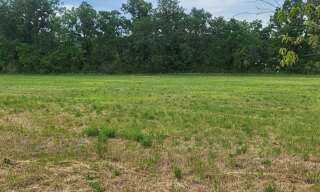 Terrain 1900 m² à construire Lisle (24350)