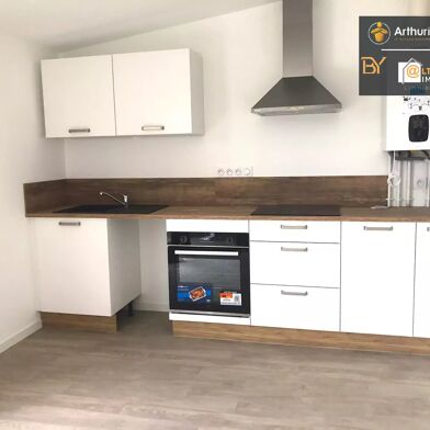 Appartement 2 pièces 560 €