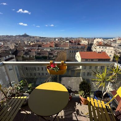 Appartement 3 pièces 240000 €