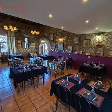 Commerce 3 pièces 77000 €