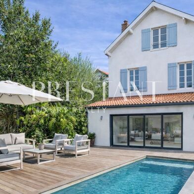 Maison 11 pièces 1250000 €