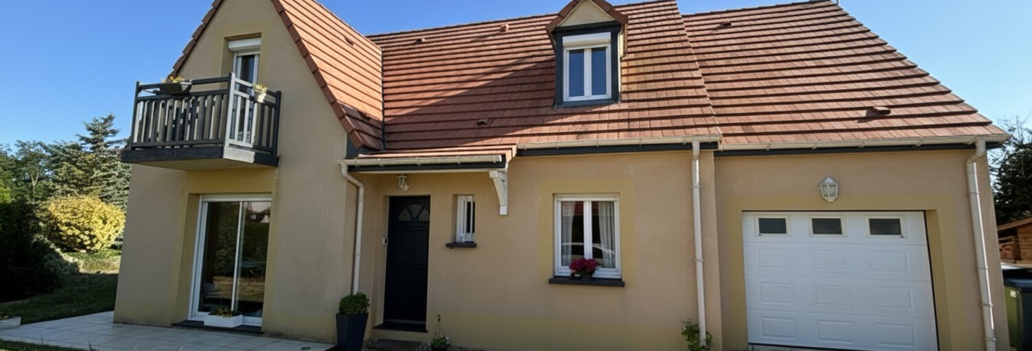 Maison 6 Pièces 130 m² à vendre à Saint-Denis-Lanneray (28200)