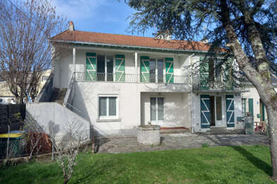 Maison 8 pièces 665600 €