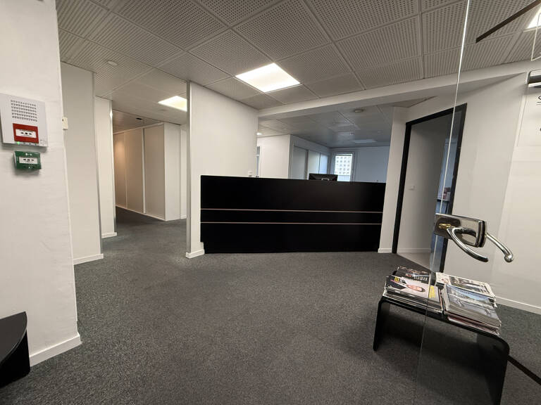 Bureaux 400m2 à Chamalières — photo 1