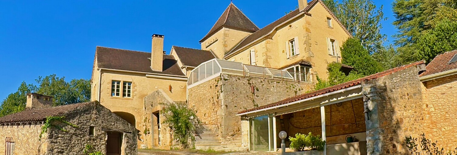 Maison 11 Pièces 309 m² à vendre à Puy-l'Évêque (46700)