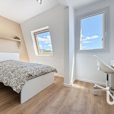 Appartement 6 pièces 520 €