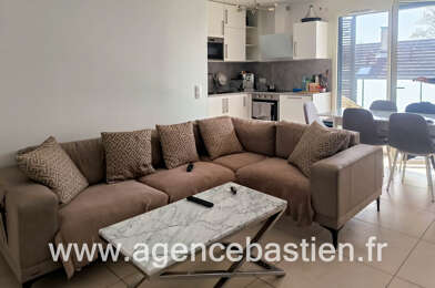 Appartement 3 pièces 2100 €