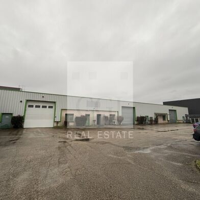 Commerce  1285000 €