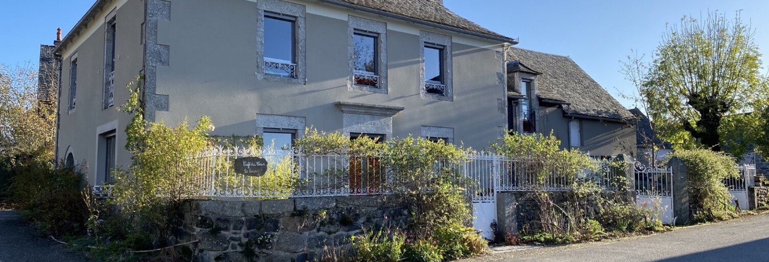 Maison 9 Pièces 263 m² à vendre à Argences en Aubrac (12420)