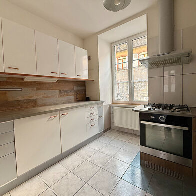 Appartement 3 pièces 106000 €