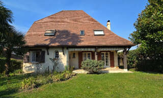 Maison 8 Pièces 142 m² à vendre à Pau (64000)