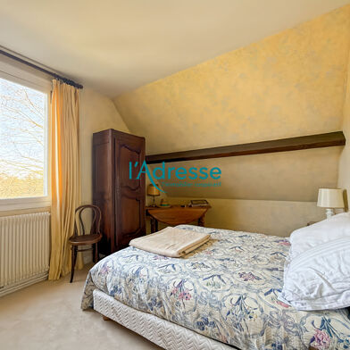 Maison 8 pièces 488800 €