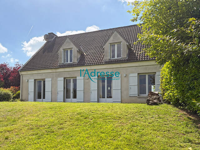 Maison d'architecte de 1972 de 182m² habitables — photo du bien