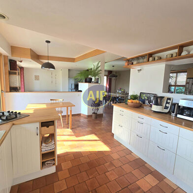 Maison 7 pièces 259980 €