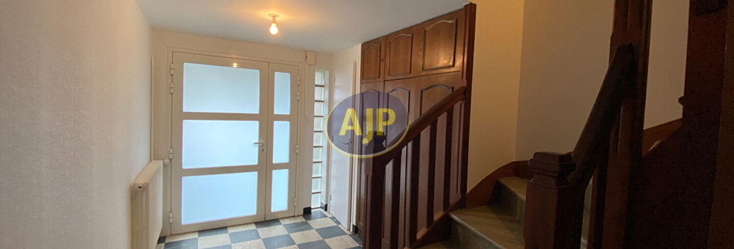 Maison 4 Pièces 89 m² à louer à Pontivy (56300)