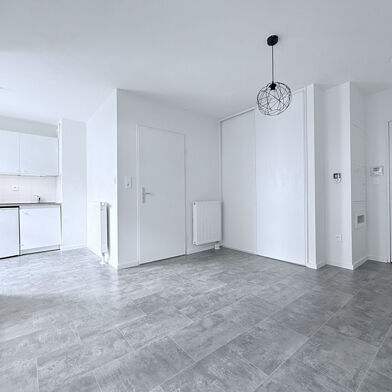 Appartement 1 pièces 610 €