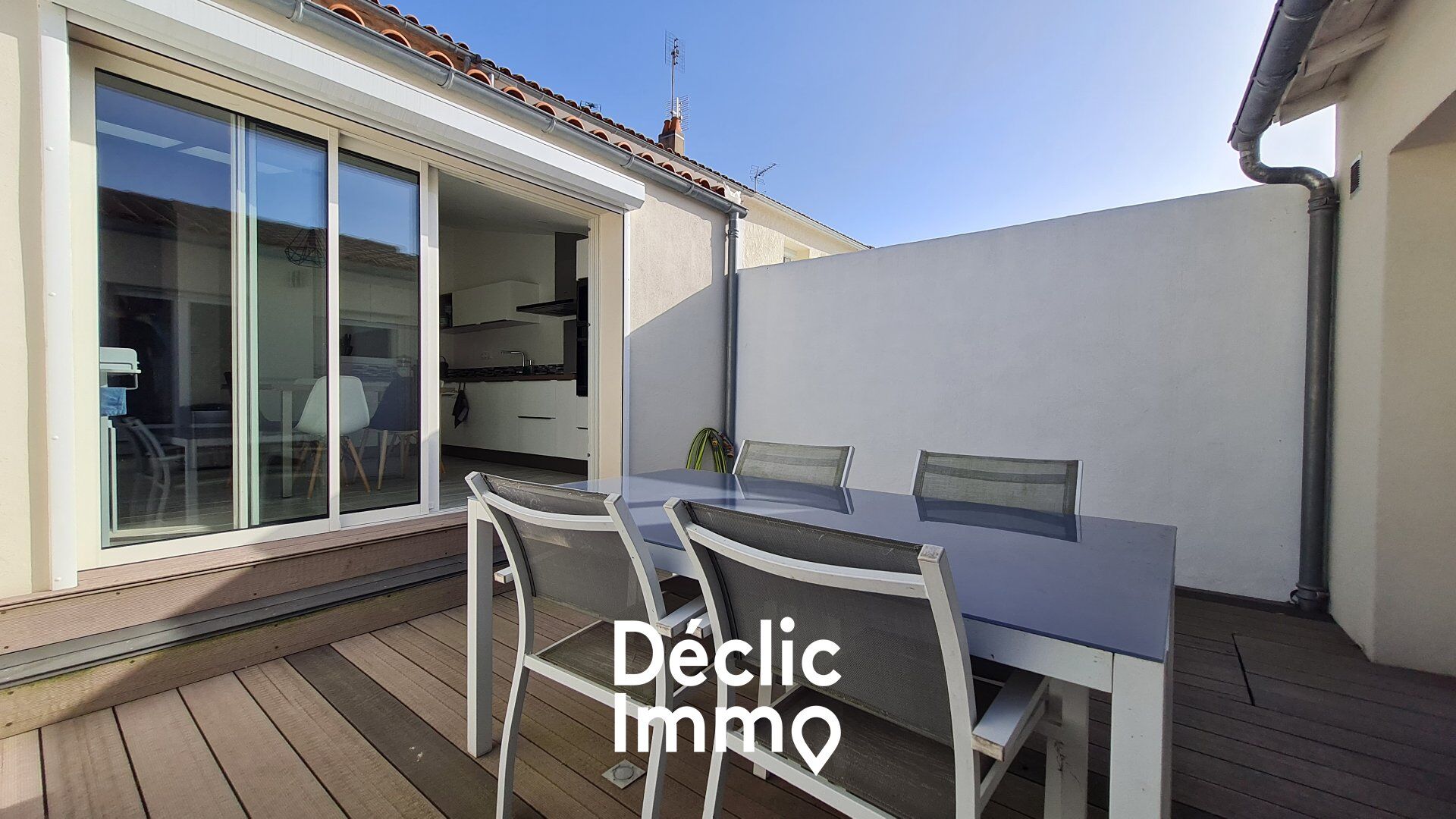 Villa / Maison  T4 à vendre Rochelle (La) 17000