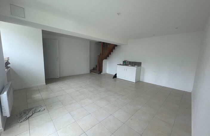 Maison à vendre à Lansac - 3 pièces, 83 m², terrain 1830 m² — photo 2