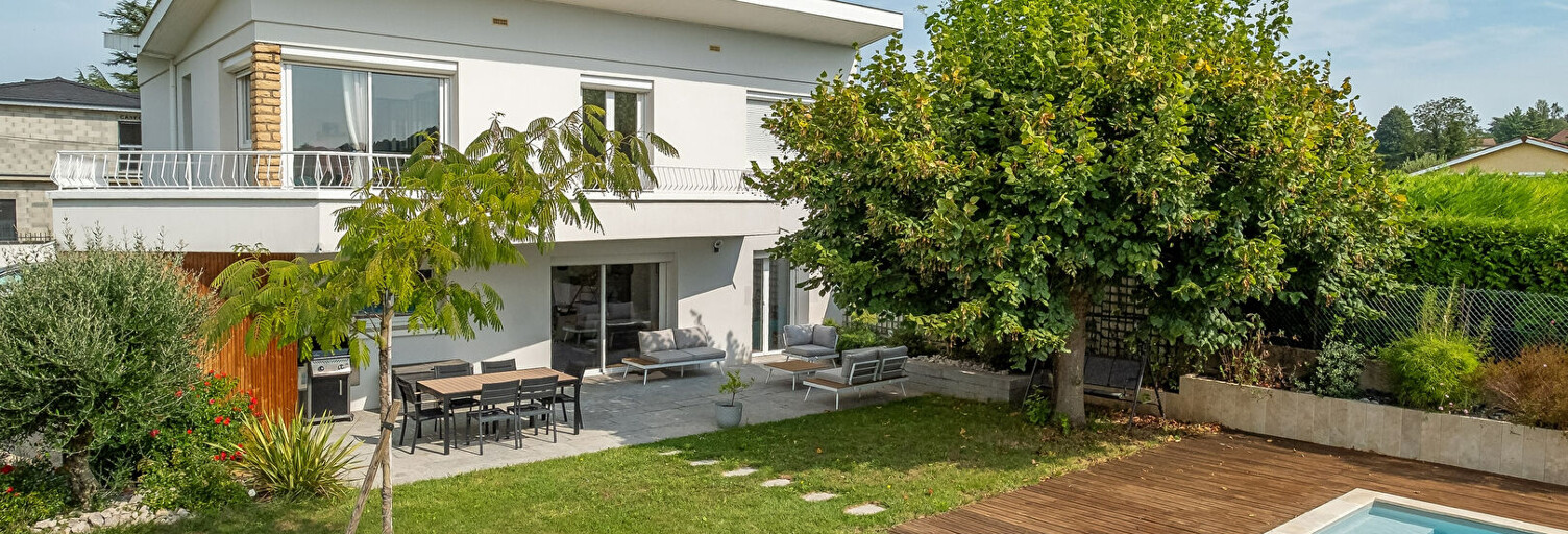 Maison 6 Pièces 168 m² à vendre à Fontaines-sur-Saône (69270)