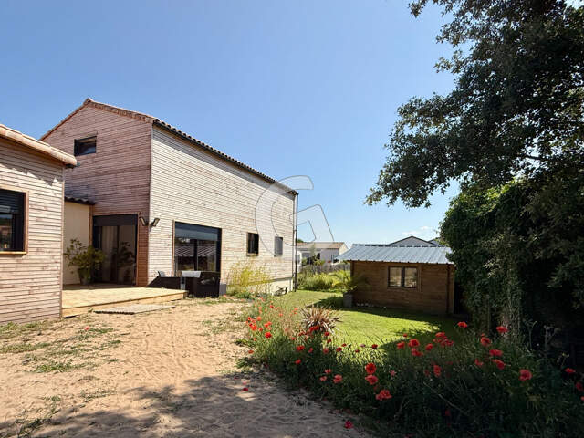 MAISON 5 PIECES 113M² A VENDRE- LES CONCHES- LONGEVILLE SUR MER — photo du bien