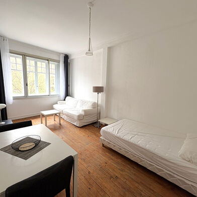 Appartement 2 pièces 720 €