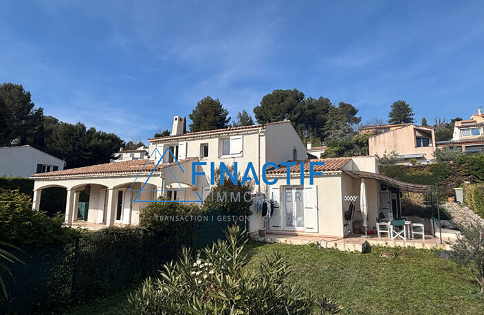 EGUILLES - Villa de 155 m² quartier résidentiel et calme — photo 2