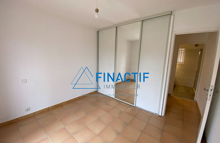 EGUILLES - Villa de 155 m² quartier résidentiel et calme — photo 5