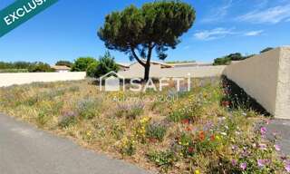Terrain  686 m² à vendre à Le Bois-Plage-en-Ré (17580)