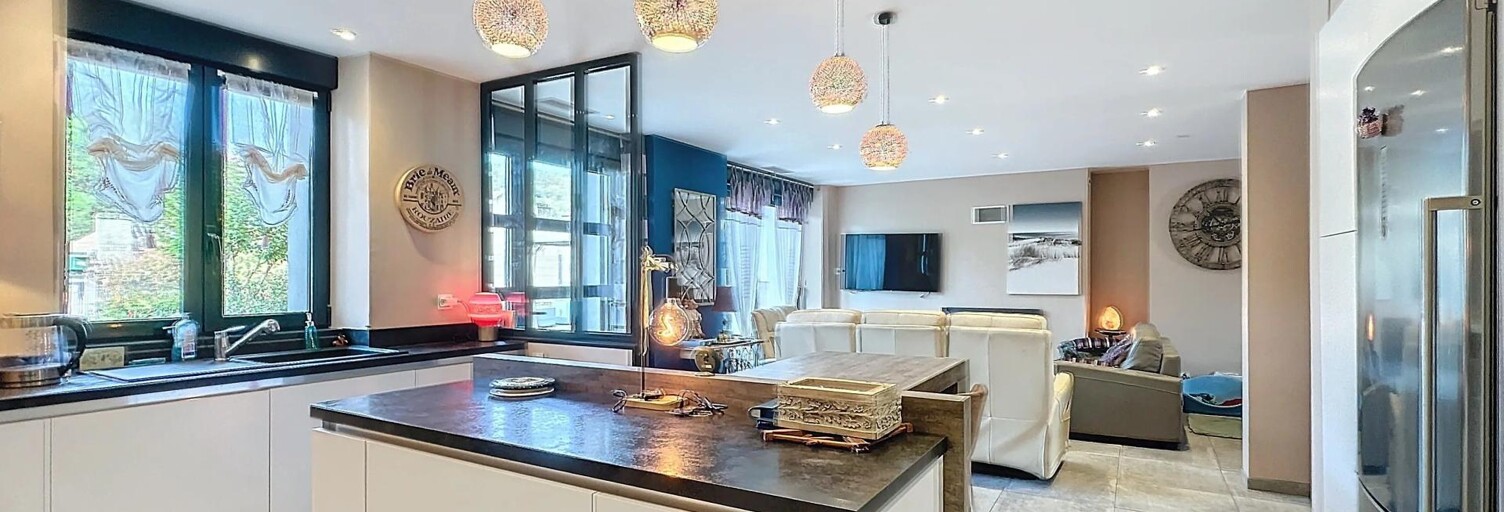 Appartement 6 Pièces 175 m² à vendre à Cahors (46000)