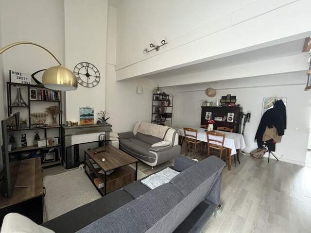 Maison de ville de 4 pièces principales — photo du bien