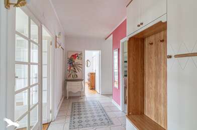 Appartement 4 pièces 274000 €