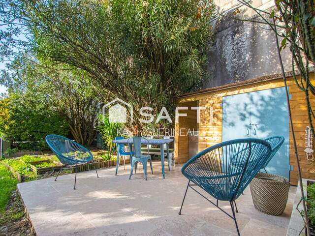 Maison Vieux Lormont 129 m2 (212m2 carrez) 3 chambres avec jardin et dépendance de 70m2 attenante. — photo du bien